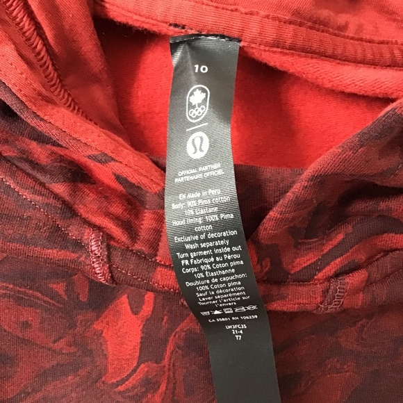 LuLuLemon sz 10 Team Canada All Yours Cropped Hoodie - Picture 5 of 8